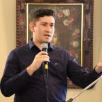 Investigador paraguayo usa inteligencia artificial para estudiar fármacos