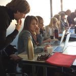 Penguin organiza su campamento de código en Asunción, que incluye robótica e IoT