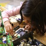 Un robot garabateador o un motor fuera de borda: vuelve la Asunción Maker Faire en formato virtual