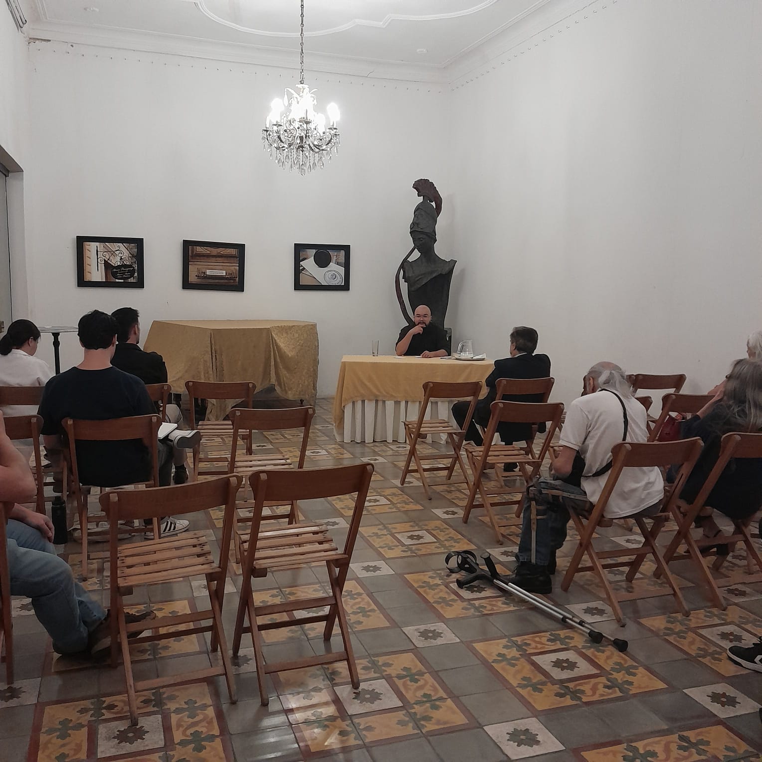 charla de Raúl Acevedo en el Ateneo Paraguayo