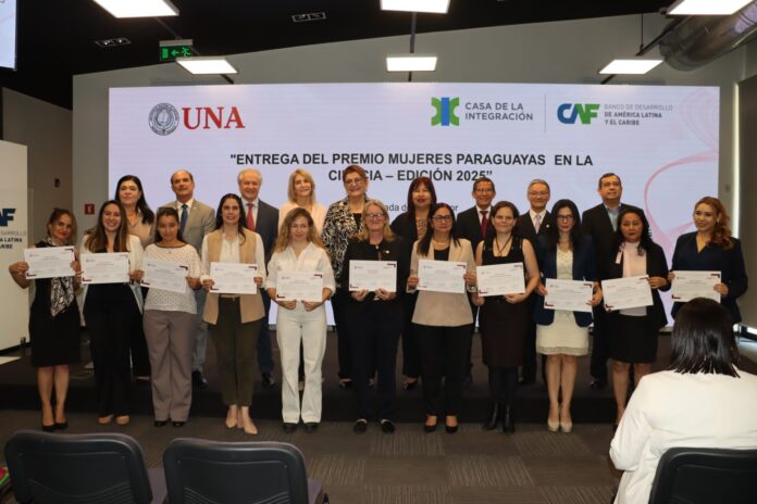 UNA - Ciencia del Sur investigadoras reciben premio